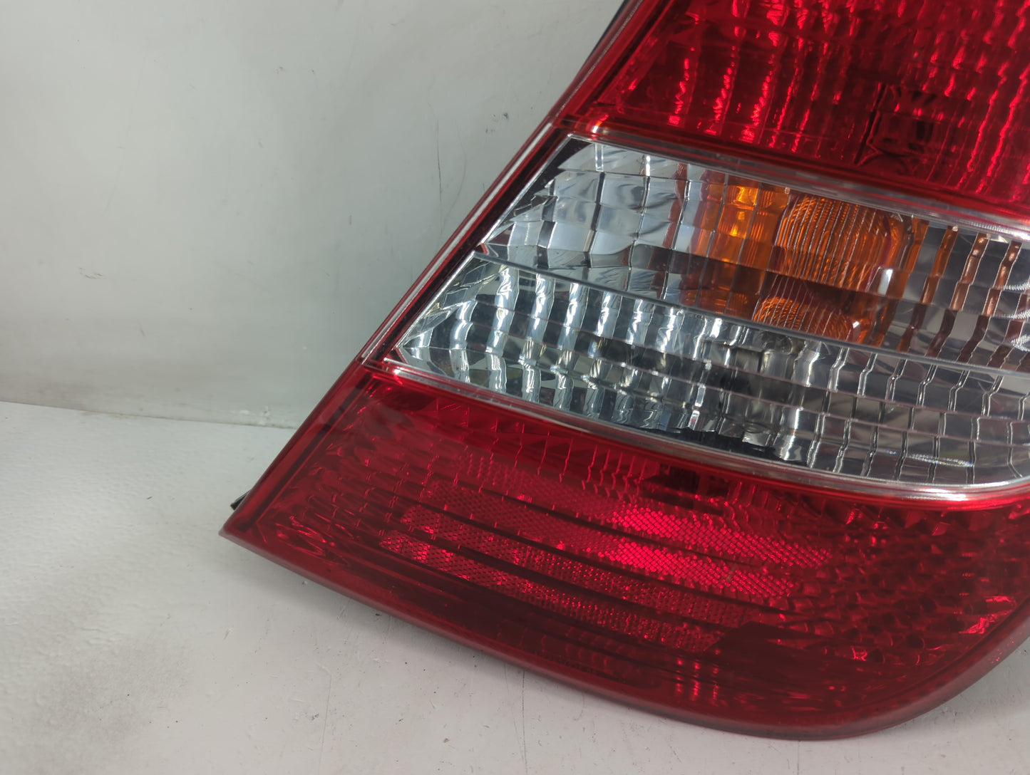 2002 Toyota Camry Tail Light Assembly Passenger Right OEM Fits OEM Used Auto Parts - Oemusedautoparts1.com