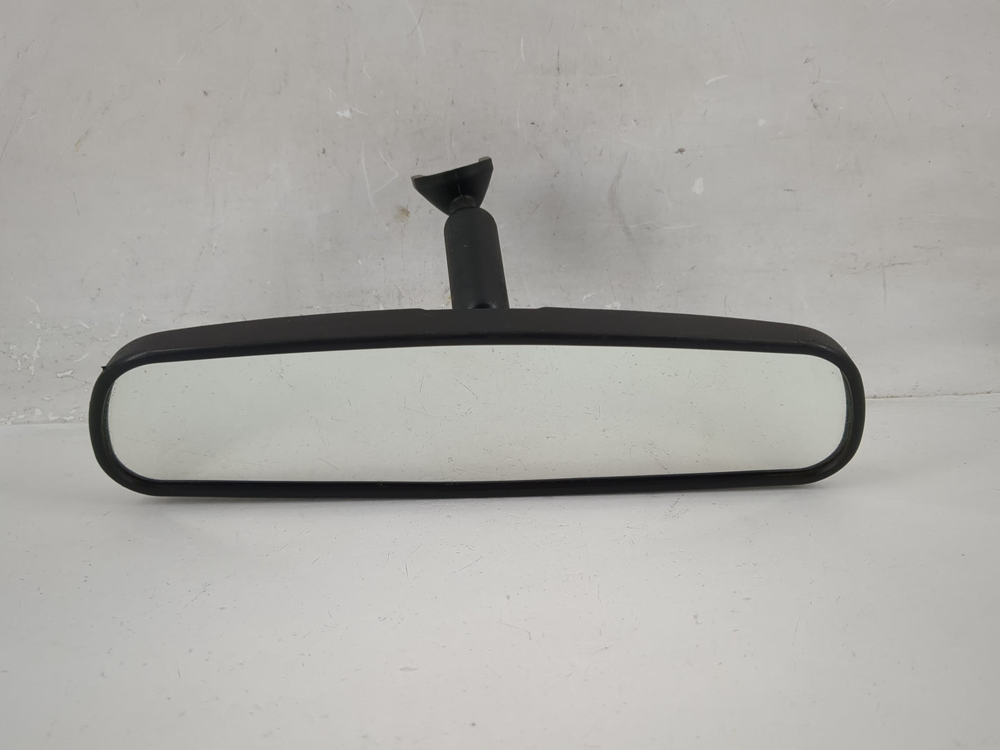 2001-2006 Toyota Camry Interior Rear View Mirror Replacement OEM P/N:E8011681 Fits OEM Used Auto Parts - Oemusedautoparts1.c