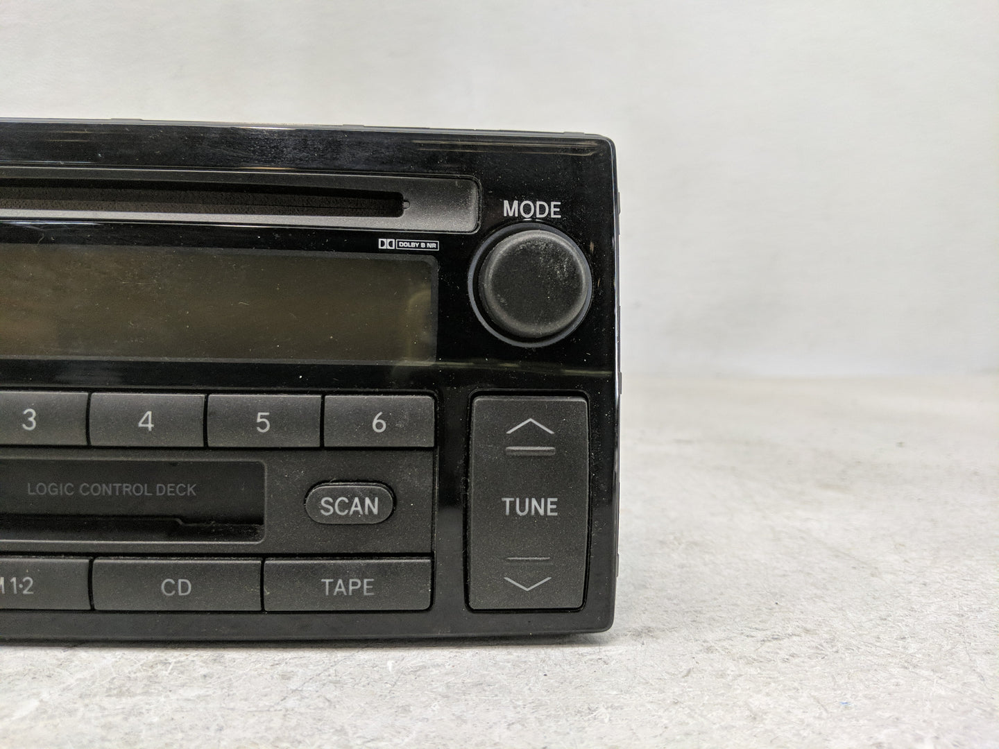 2002-2004 Toyota Camry Radio AM FM Cd Player Receiver Replacement P/N:86120-AA040 Fits Fits 2002 2003 2004 OEM Used Auto Par