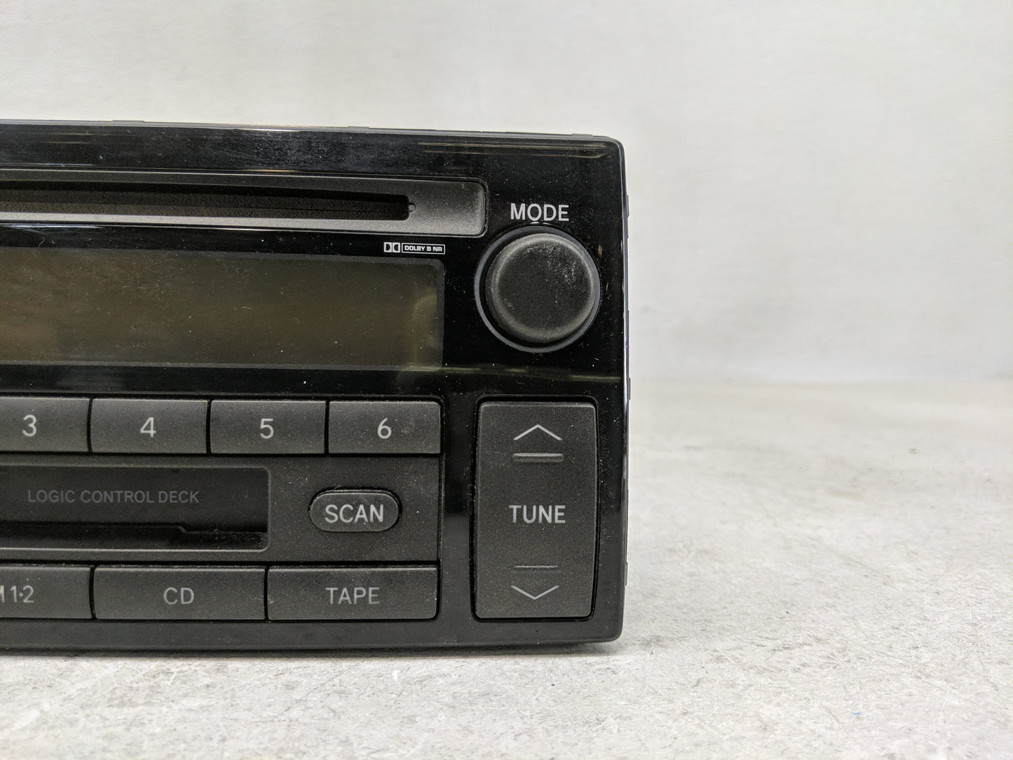 2002-2004 Toyota Camry Radio AM FM Cd Player Receiver Replacement P/N:86120-AA040 Fits Fits 2002 2003 2004 OEM Used Auto Par