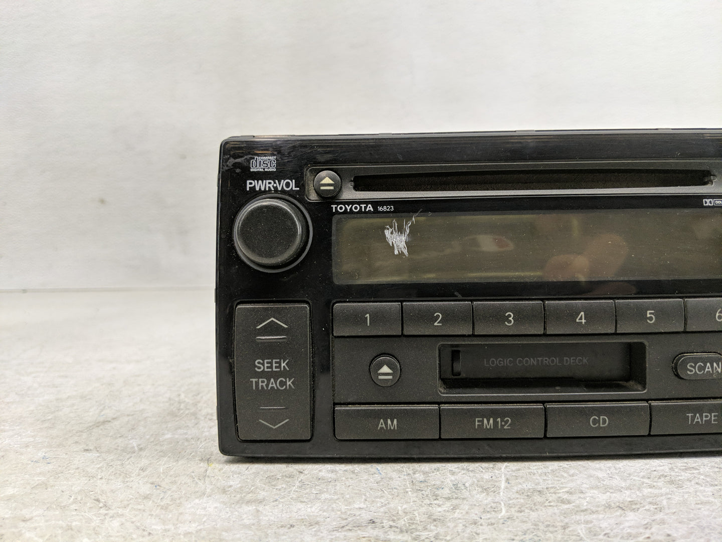2002-2004 Toyota Camry Radio AM FM Cd Player Receiver Replacement P/N:86120-AA040 Fits Fits 2002 2003 2004 OEM Used Auto Par