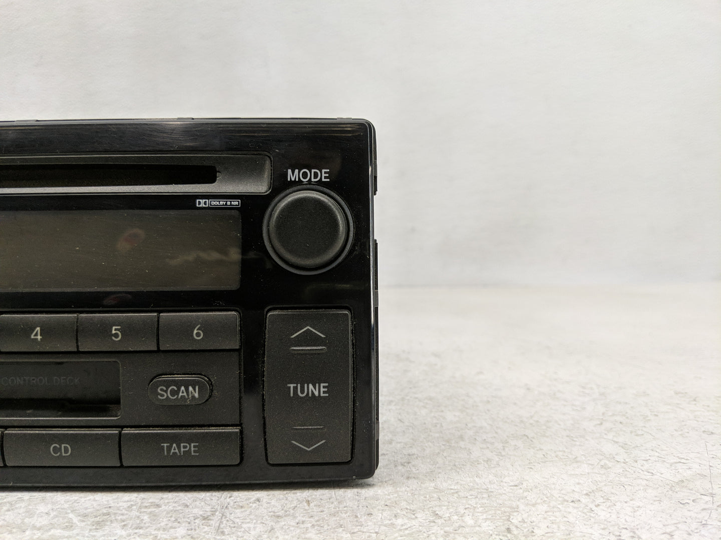 2002-2004 Toyota Camry Radio AM FM Cd Player Receiver Replacement P/N:86120-AA040 Fits Fits 2002 2003 2004 OEM Used Auto Par