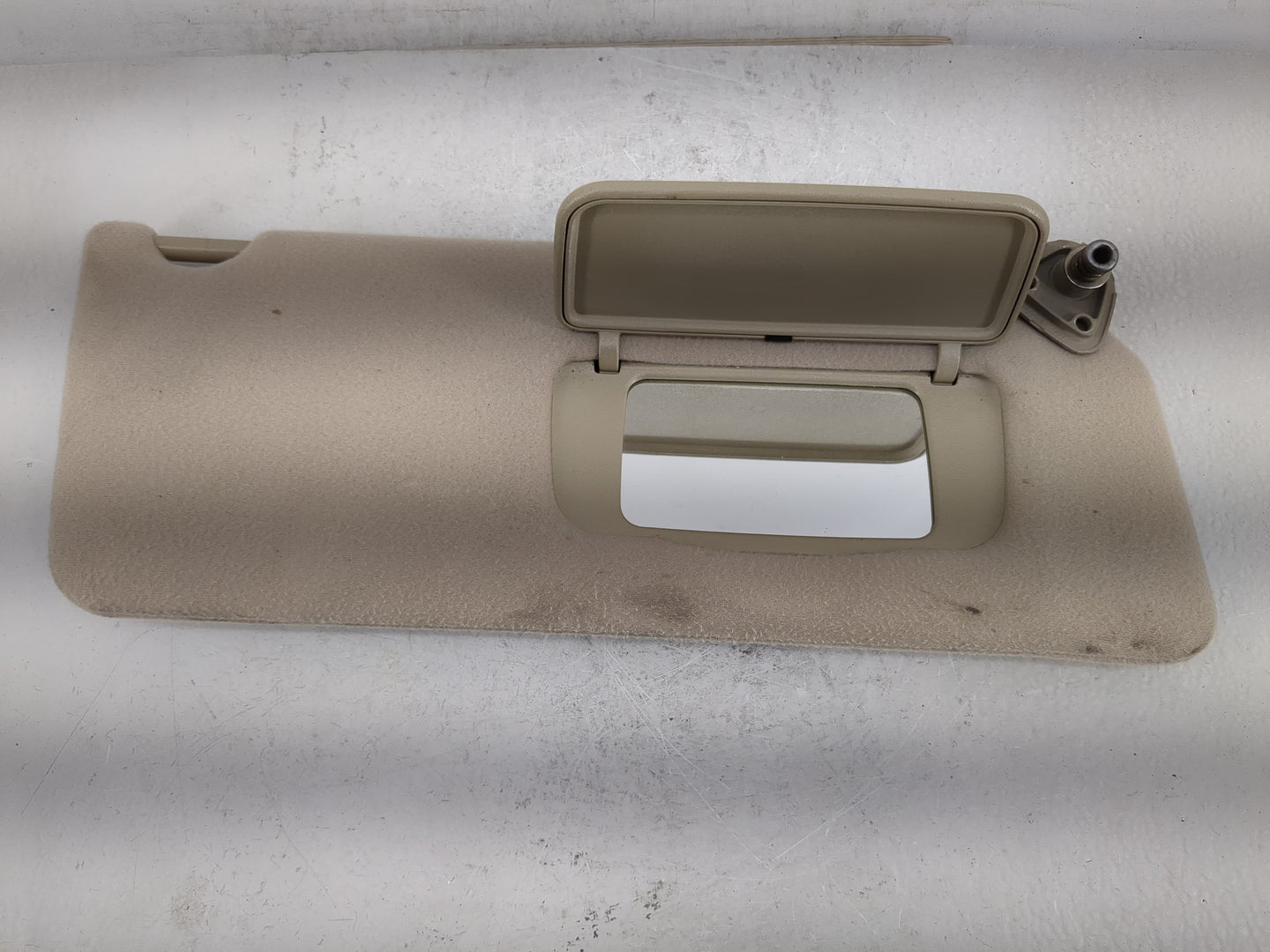 2002-2006 Toyota Camry Sun Visor Shade Replacement Passenger Right Mirror Fits Fits 2002 2003 2004 2005 2006 OEM Used Auto P
