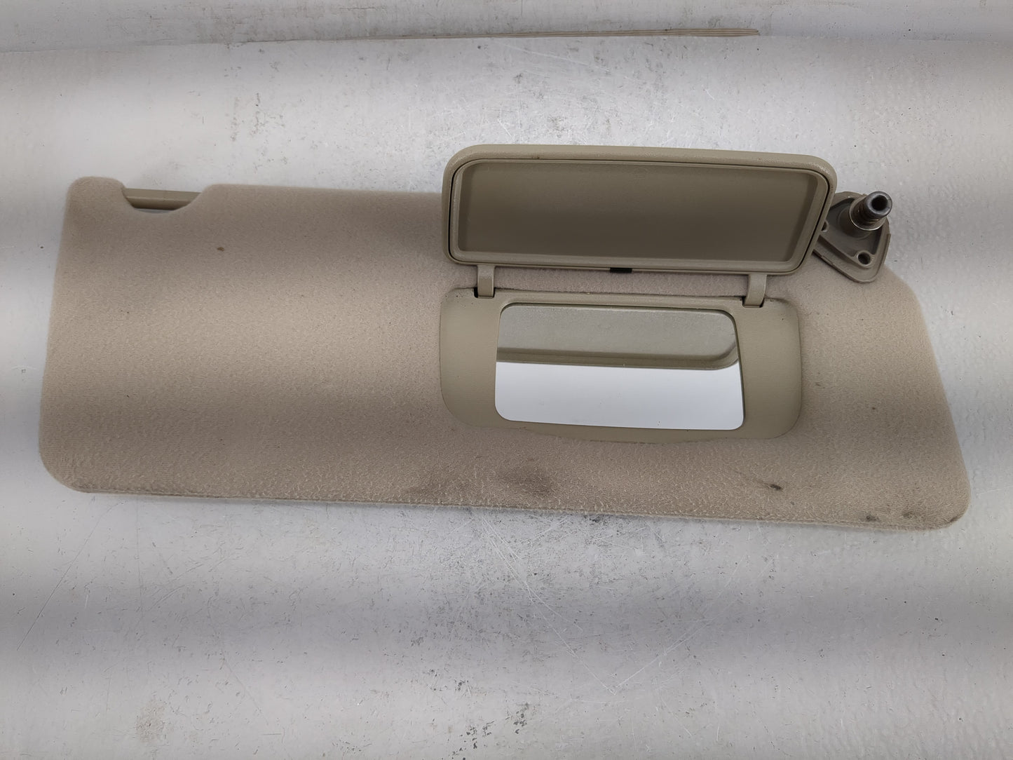 2002-2006 Toyota Camry Sun Visor Shade Replacement Passenger Right Mirror Fits Fits 2002 2003 2004 2005 2006 OEM Used Auto P