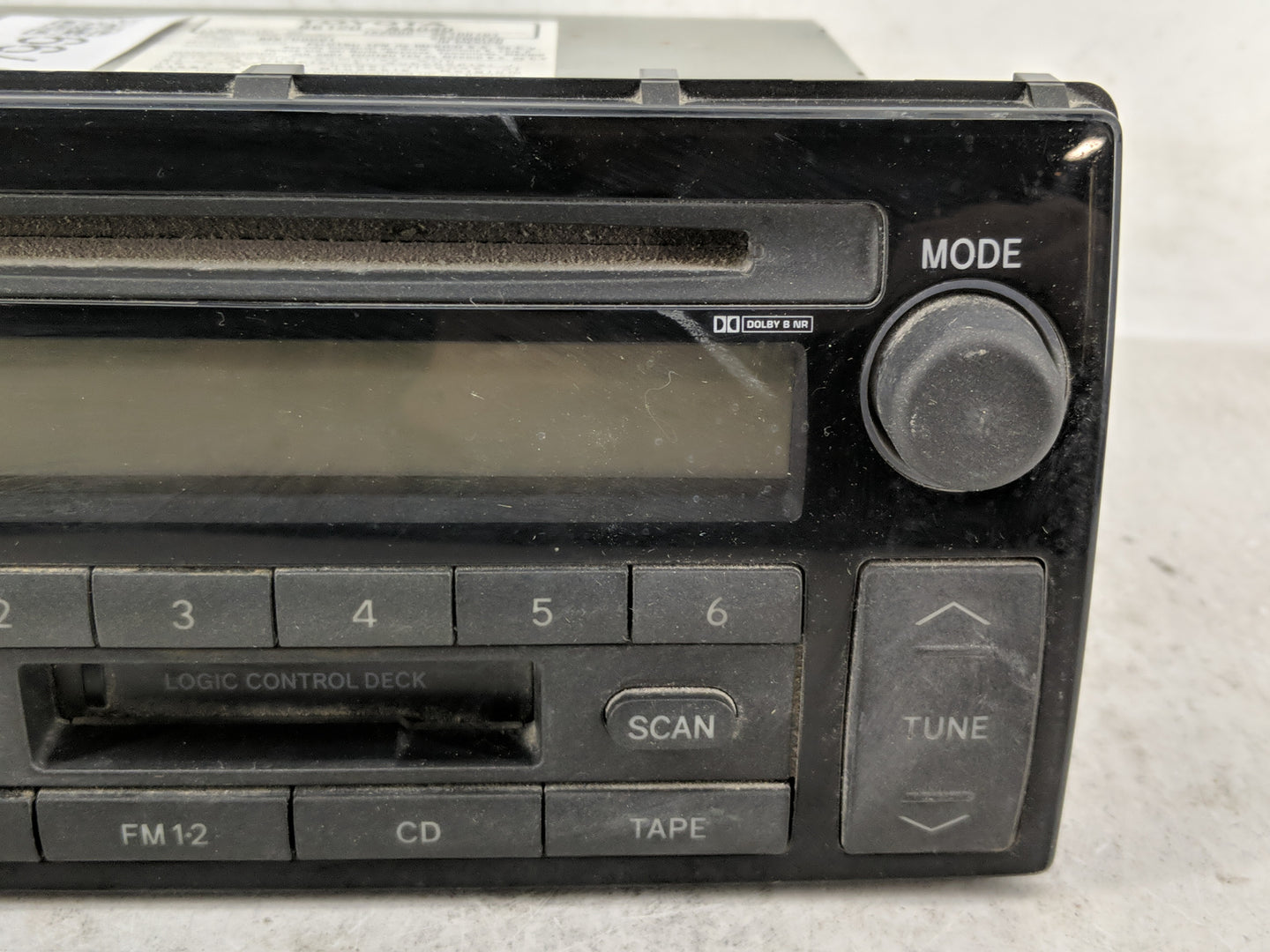 2002-2004 Toyota Camry Radio AM FM Cd Player Receiver Replacement P/N:86120-AA040 Fits Fits 2002 2003 2004 OEM Used Auto Par