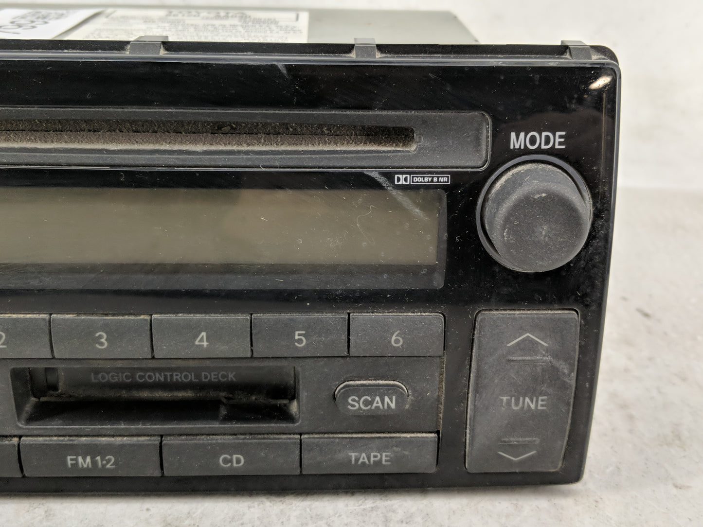 2002-2004 Toyota Camry Radio AM FM Cd Player Receiver Replacement P/N:86120-AA040 Fits Fits 2002 2003 2004 OEM Used Auto Par
