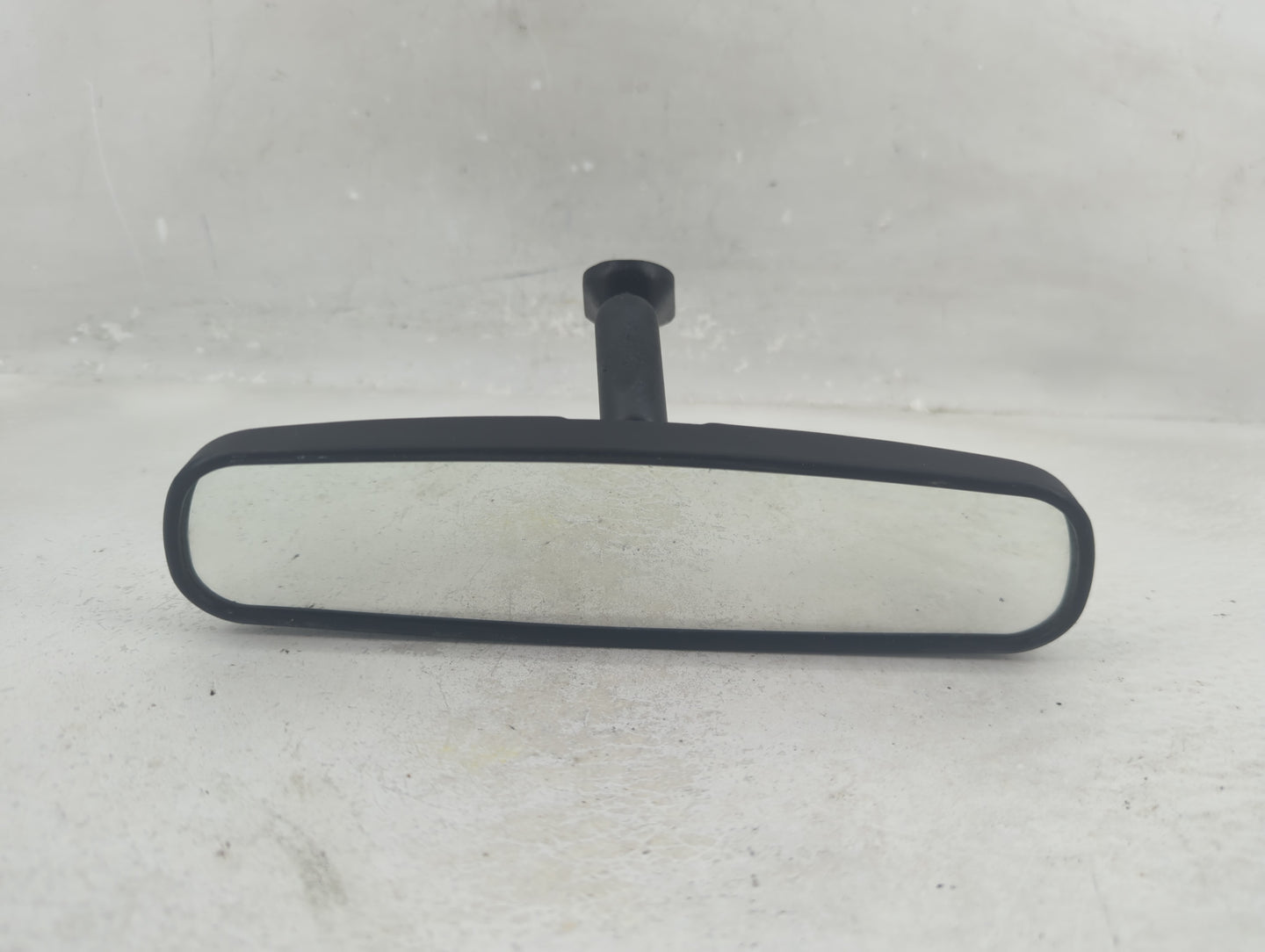 2001-2006 Toyota Camry Interior Rear View Mirror Replacement OEM P/N:E8011681 Fits OEM Used Auto Parts - Oemusedautoparts1.c
