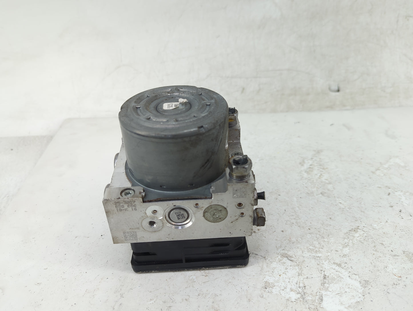 2002-2003 Toyota Camry ABS Pump Control Module Replacement P/N:23366347 5162120103D, 25.0915-5632.3 Fits Fits 2002 2003 OEM 