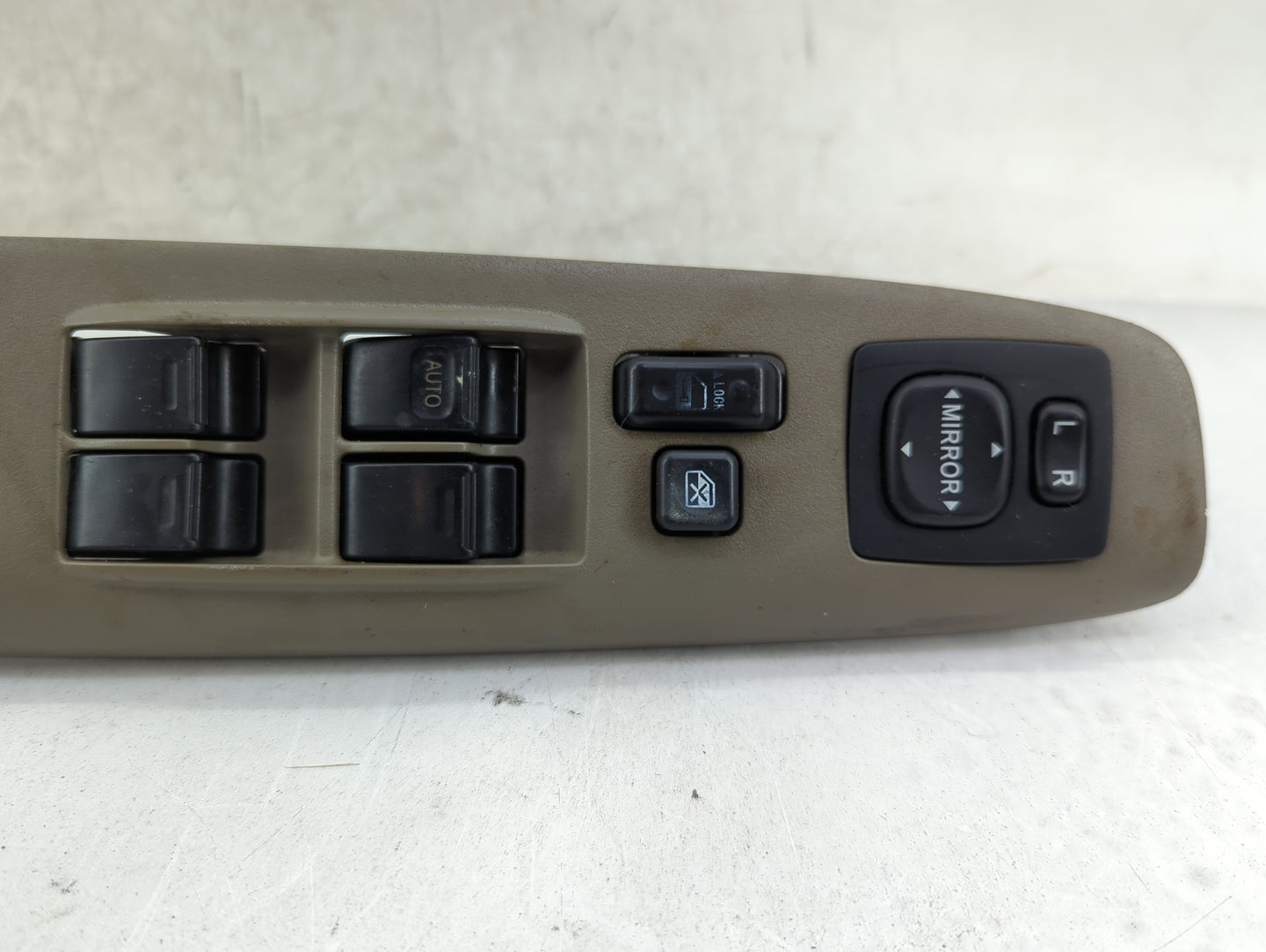 2002-2006 Toyota Camry Master Power Window Switch Replacement Driver Side Left P/N:74232-AA050 Fits OEM Used Auto Parts - Oe