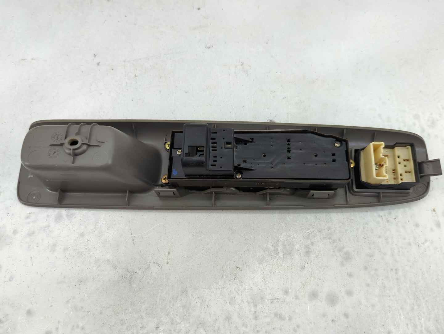 2002-2006 Toyota Camry Master Power Window Switch Replacement Driver Side Left P/N:74232-AA050 Fits OEM Used Auto Parts - Oe