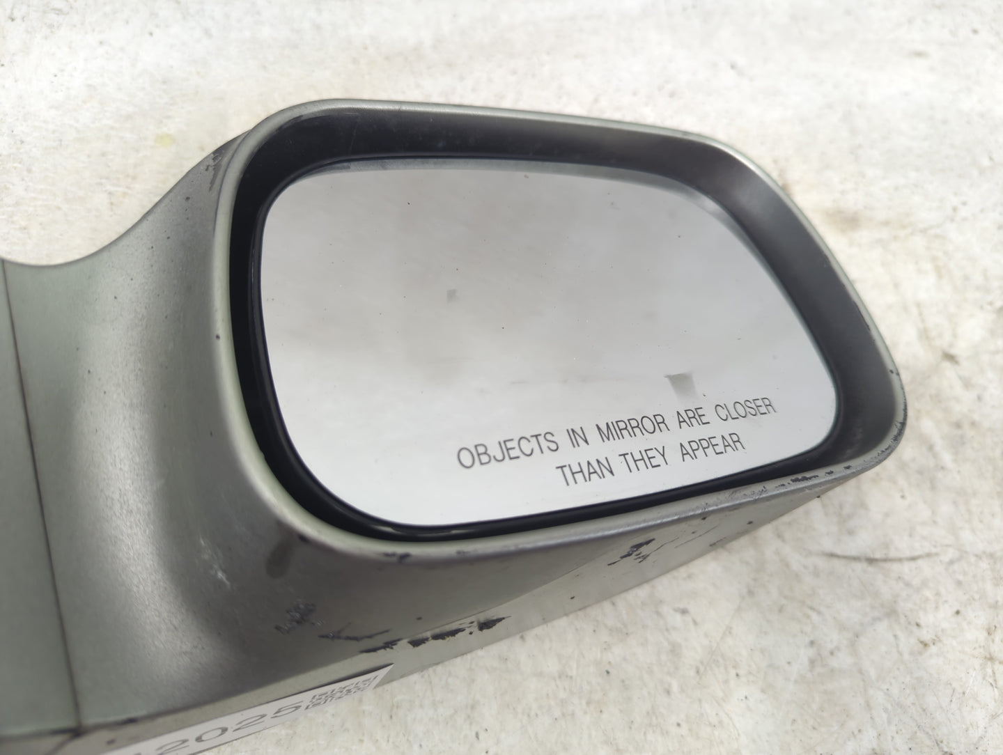 2002-2006 Toyota Camry Passenger Side View Mirror - Right Door Mirror OEM Used - Oemusedautoparts1.com