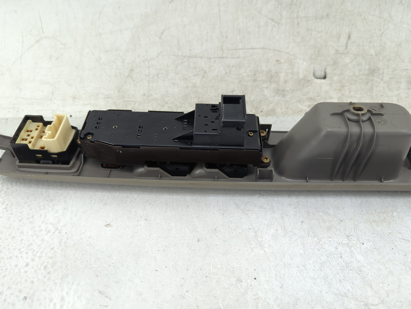 2002-2006 Toyota Camry Master Power Window Switch Replacement Driver Side Left P/N:74232-AA050 Fits OEM Used Auto Parts - Oe