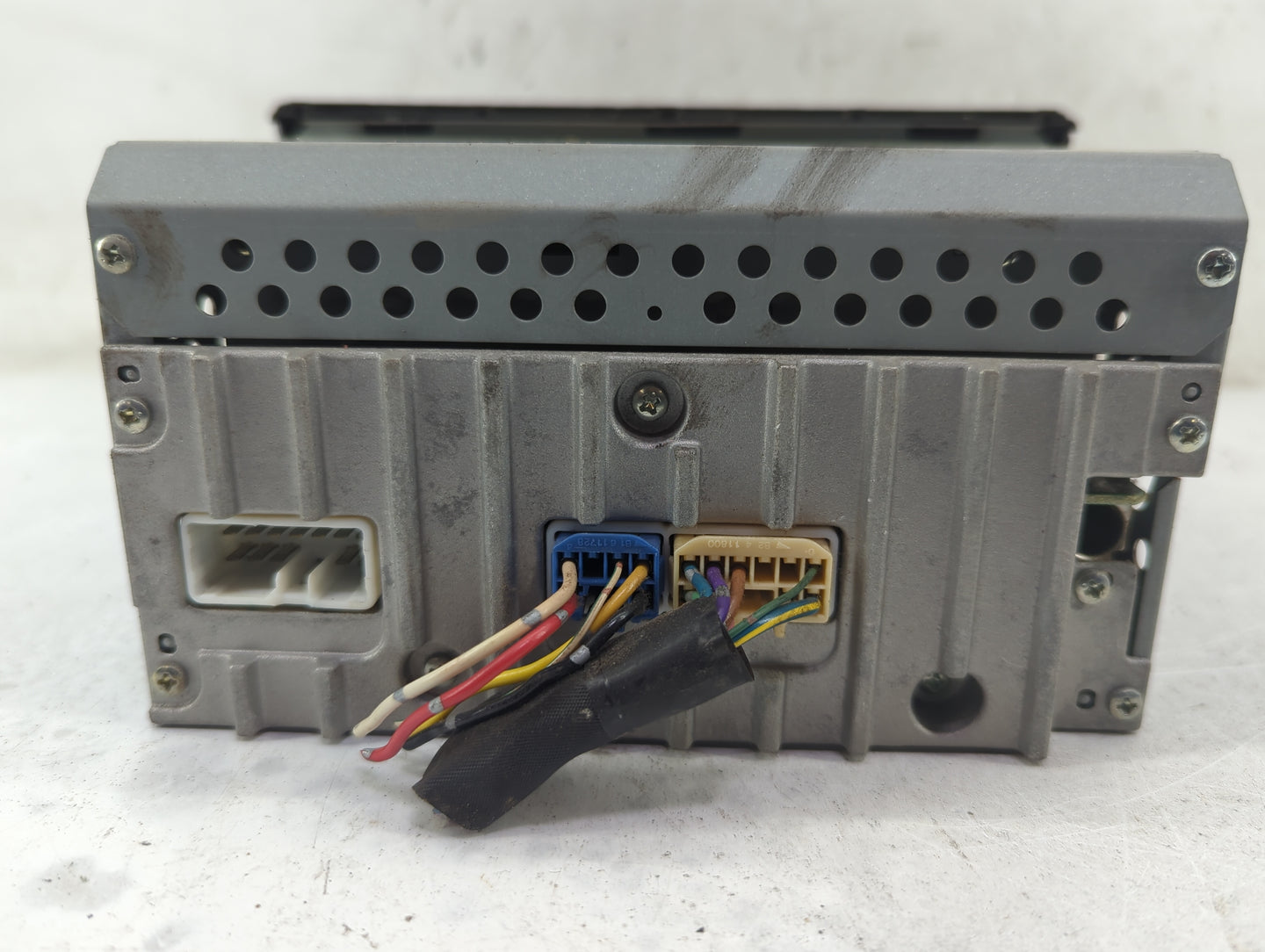 2002-2004 Toyota Camry Radio AM FM Cd Player Receiver Replacement P/N:86120-AA040 122000-3210A101 Fits Fits 2002 2003 2004 O