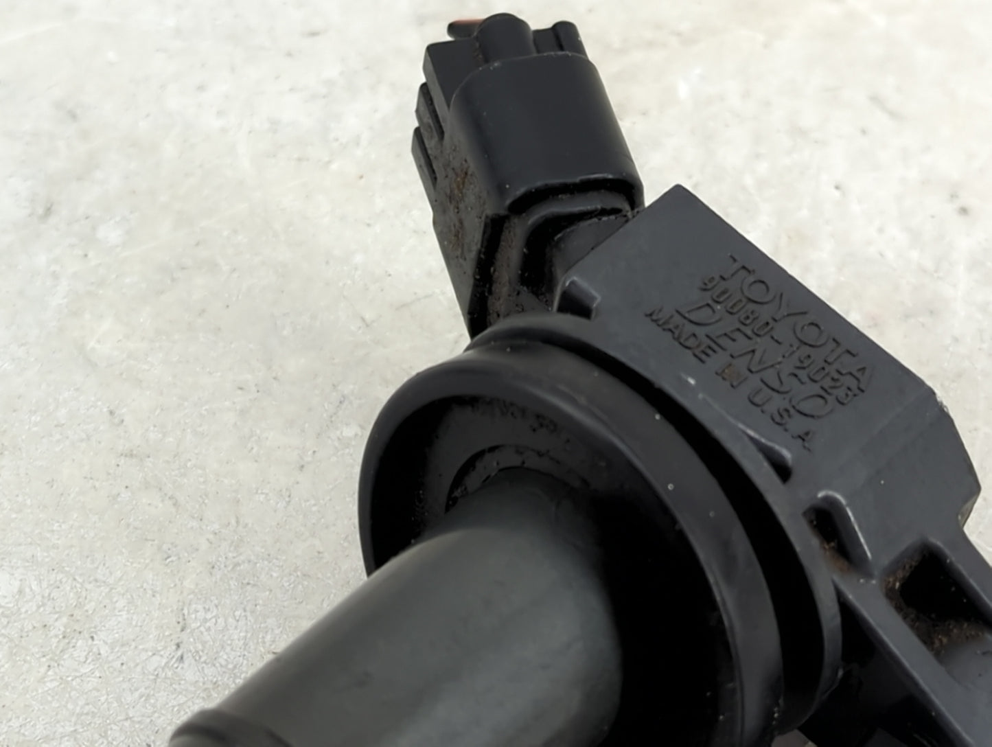 2002-2009 Toyota Camry Ignition Coil Igniter Pack - Oemusedautoparts1.com
