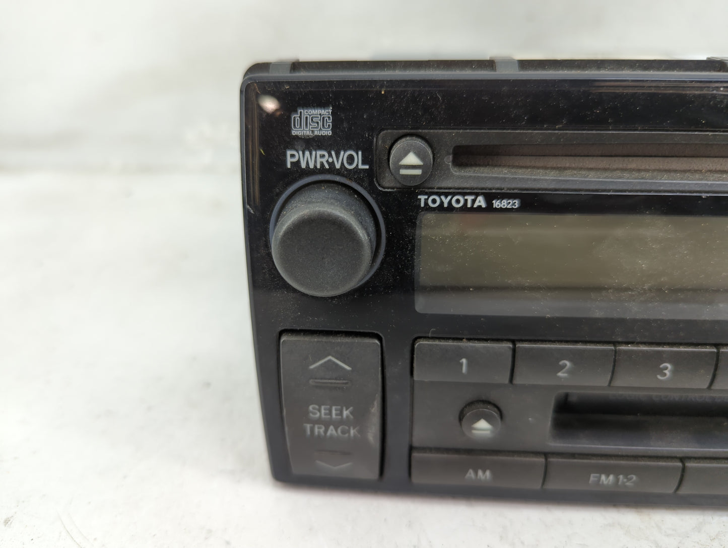 2002-2004 Toyota Camry Radio AM FM Cd Player Receiver Replacement P/N:86120-AA040 122000-3210A101 Fits Fits 2002 2003 2004 O