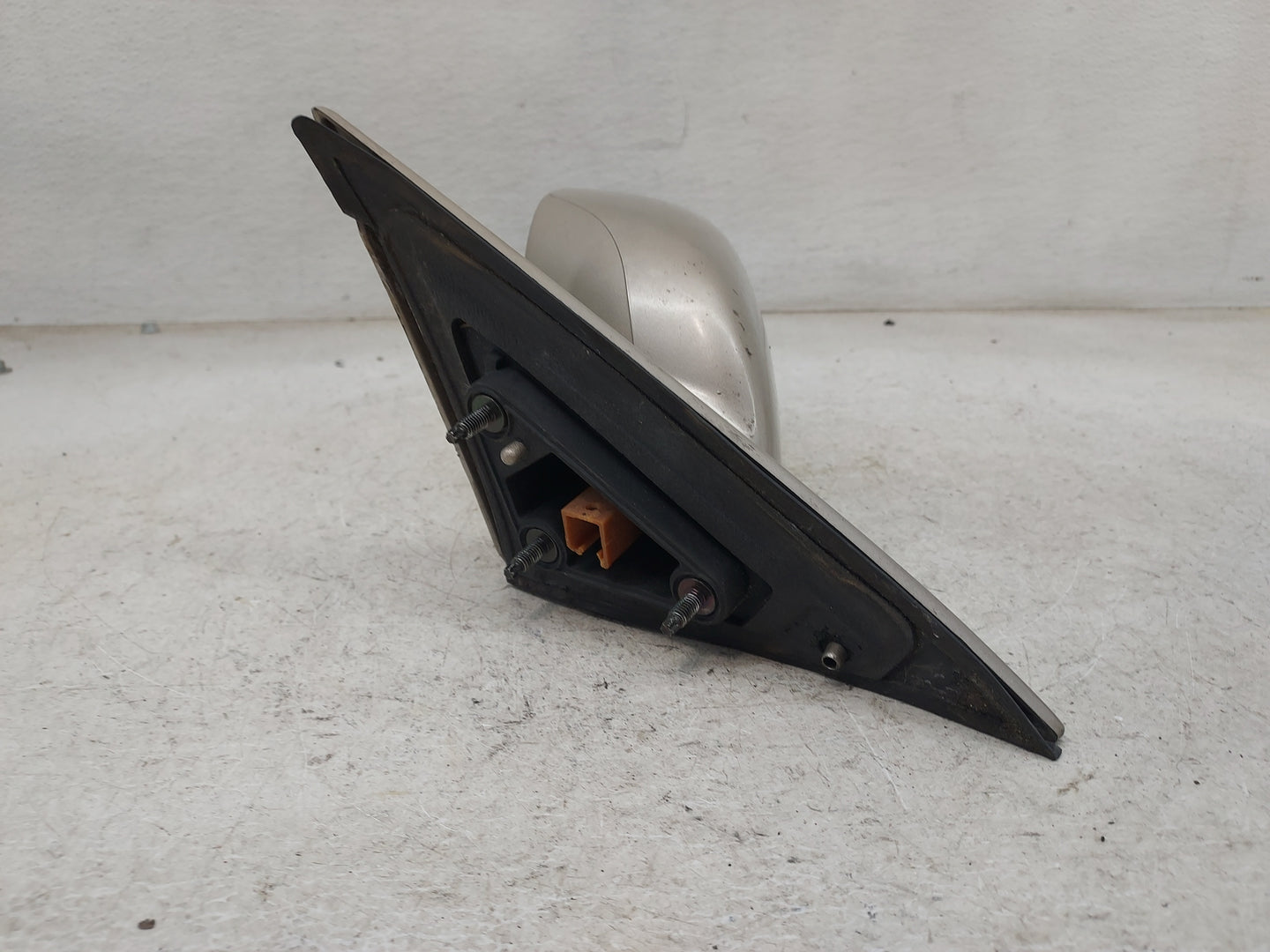 2002-2006 Toyota Camry Driver Side View Mirror - Left Door Mirror OEM Used - Oemusedautoparts1.com