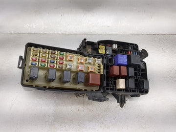 2002-2004 Toyota Camry Fusebox Fuse Box Panel Relay Module Fits Fits 2002 2003 2004 OEM Used Auto Parts - Oemusedautoparts1.