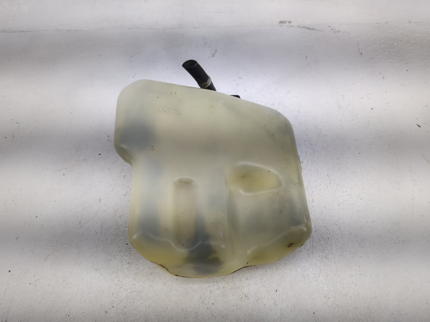 2002 Toyota Camry Radiator Coolant Overflow Expansion Tank Bottle - Oemusedautoparts1.com