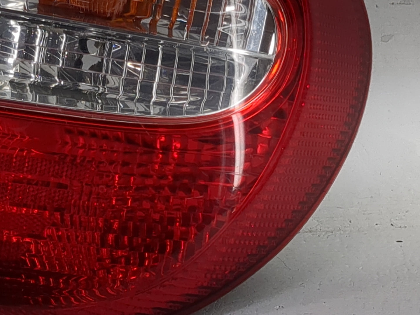 2002-2004 Toyota Camry Tail Light Assembly Passenger Right OEM Fits Fits 2002 2003 2004 OEM Used Auto Parts - Oemusedautopar