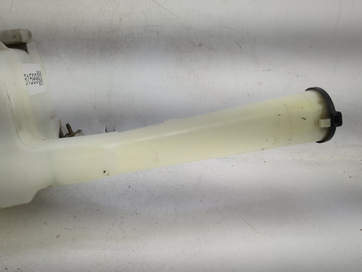 2002 Toyota Camry Windshield Washer Fluid Reservoir Bottle - Oemusedautoparts1.com