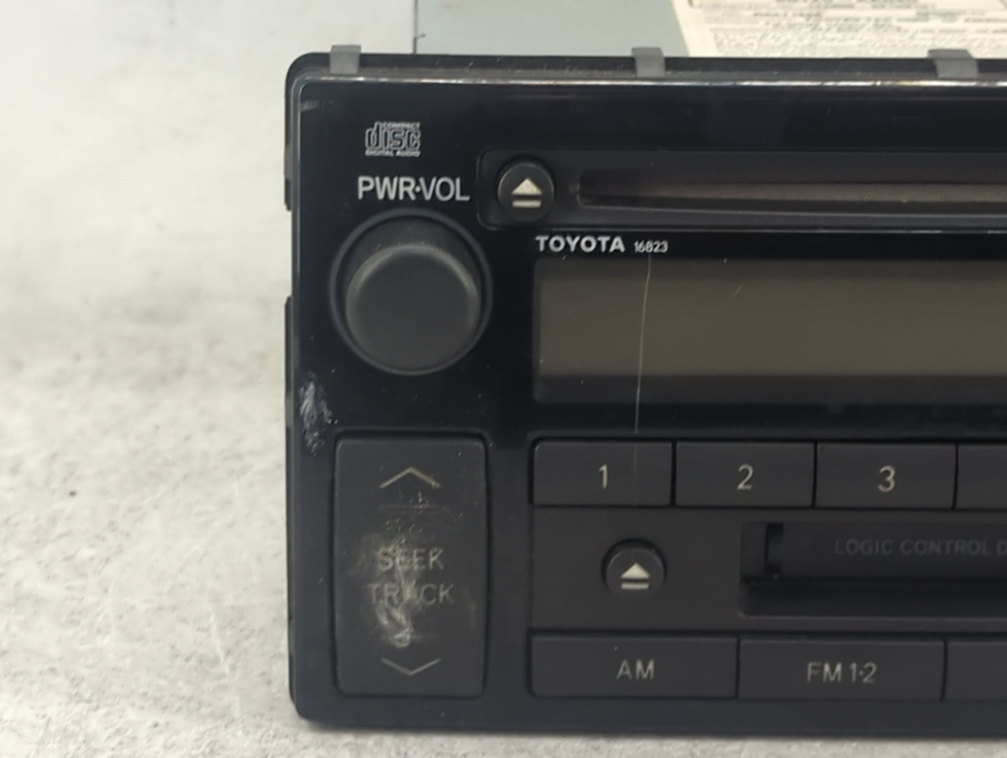 2002-2004 Toyota Camry Radio AM FM Cd Player Receiver Replacement P/N:86120-AA040 122000-3210B101 Fits Fits 2002 2003 2004 O