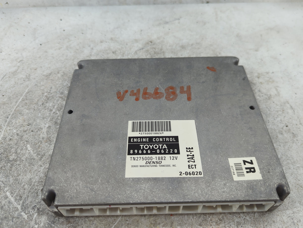2002 Toyota Camry PCM Engine Control Computer ECU ECM PCU OEM P/N:89666-06220 TN275000-1882 Fits OEM Used Auto Parts - Oemus
