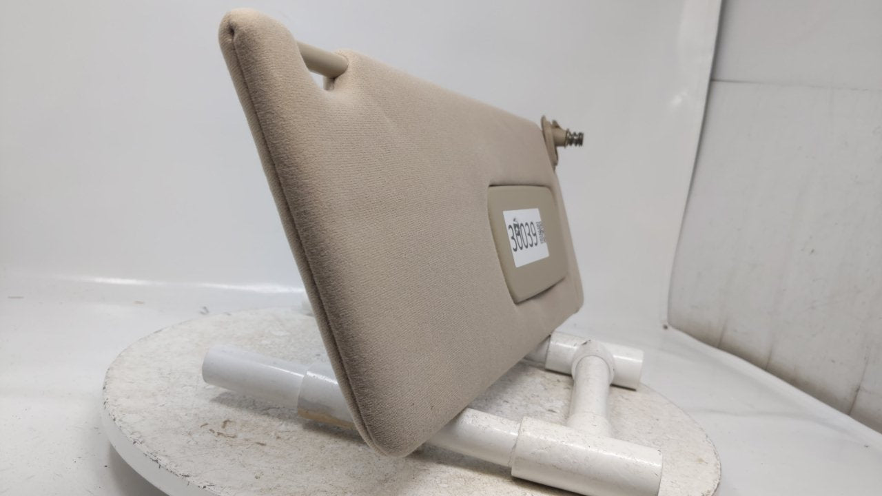 2002 Toyota Camry Sun Visor Shade Replacement Passenger Right Mirror Fits OEM Used Auto Parts - Oemusedautoparts1.com