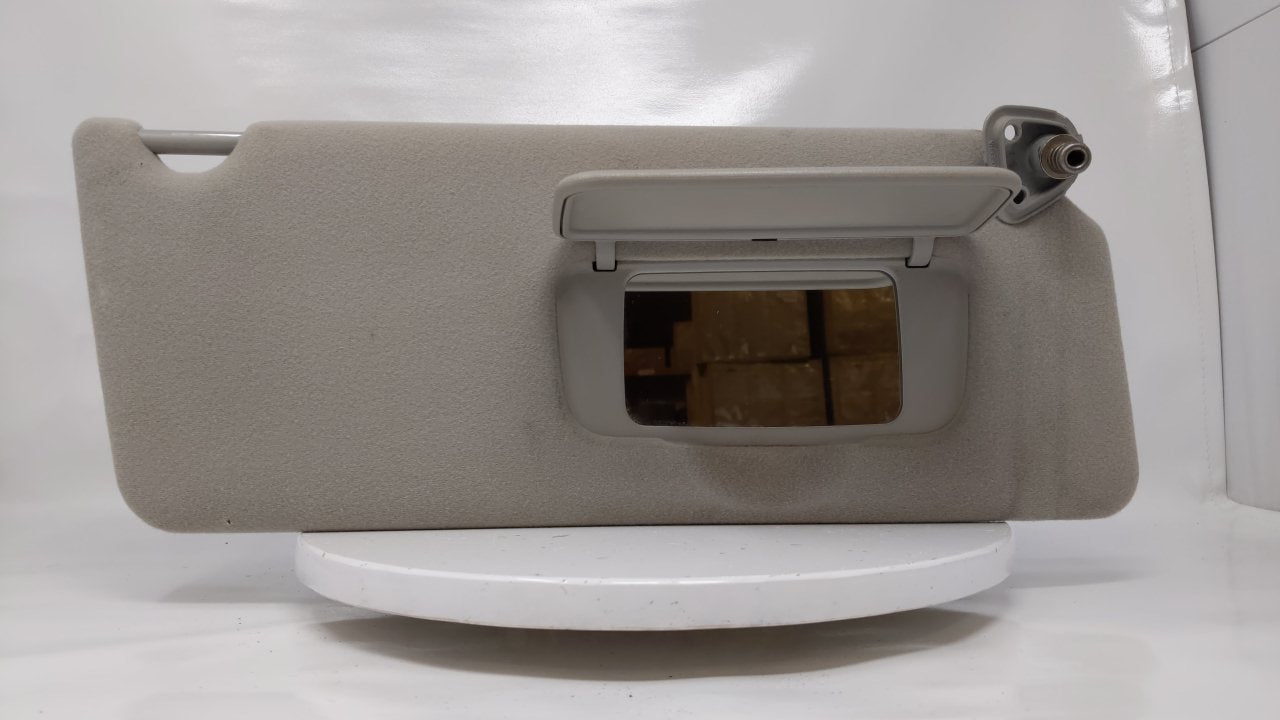 2002 Toyota Camry Sun Visor Shade Replacement Passenger Right Mirror Fits OEM Used Auto Parts - Oemusedautoparts1.com