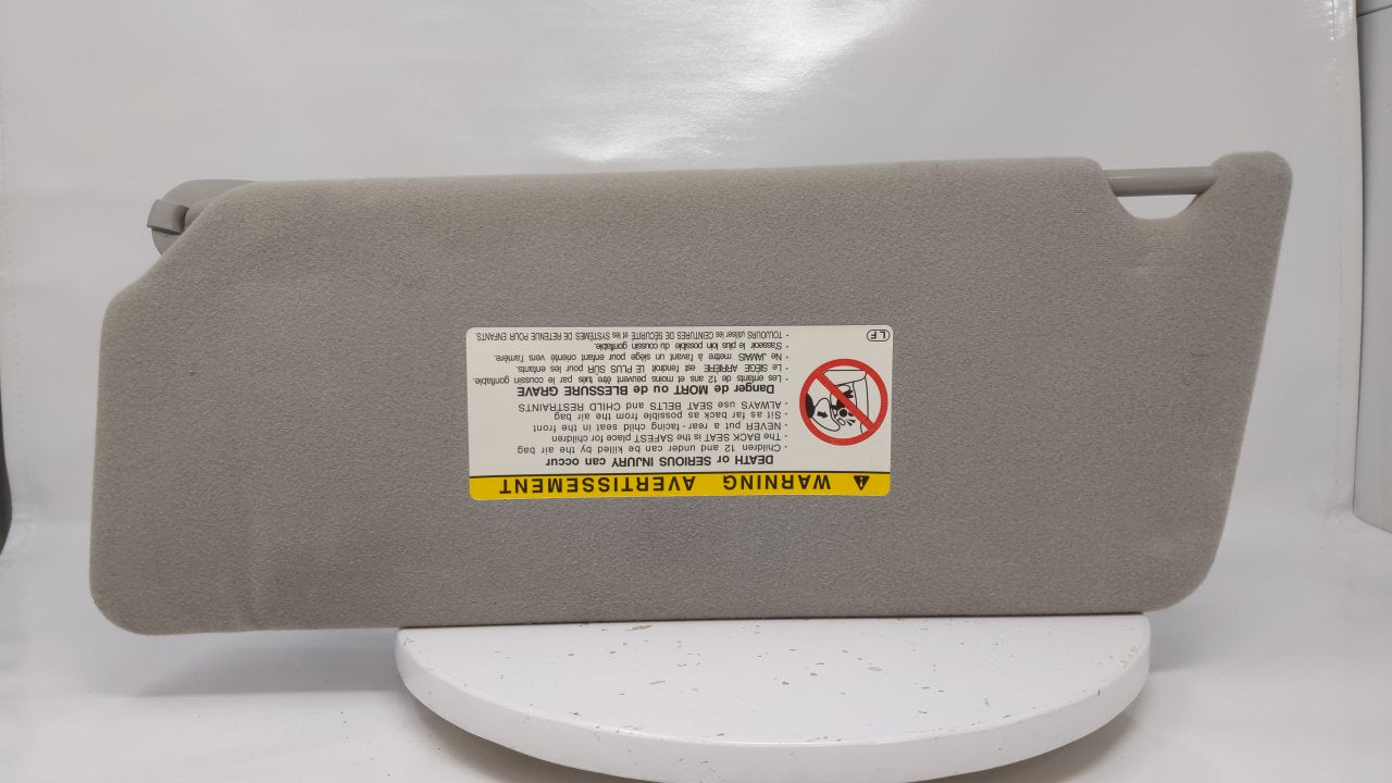 2002 Toyota Camry Sun Visor Shade Replacement Passenger Right Mirror Fits OEM Used Auto Parts - Oemusedautoparts1.com