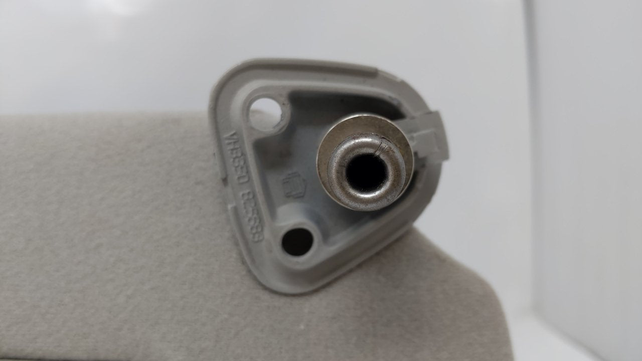 2002 Toyota Camry Sun Visor Shade Replacement Passenger Right Mirror Fits OEM Used Auto Parts - Oemusedautoparts1.com