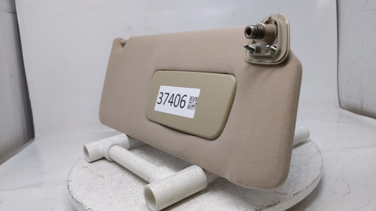 2002 Toyota Camry Sun Visor Shade Replacement Passenger Right Mirror Fits OEM Used Auto Parts - Oemusedautoparts1.com