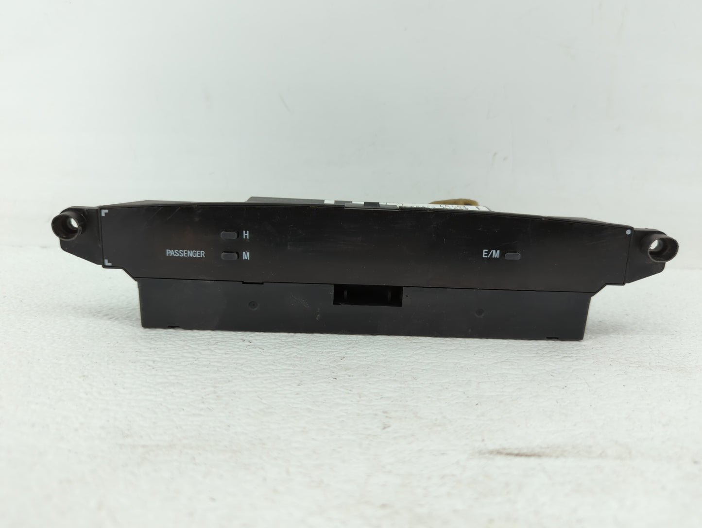 2002 Toyota Camry Digitial Dash Clock P/N:83910-33120 83910-06070, 83910-33060 Fits OEM Used Auto Parts - Oemusedautoparts1.