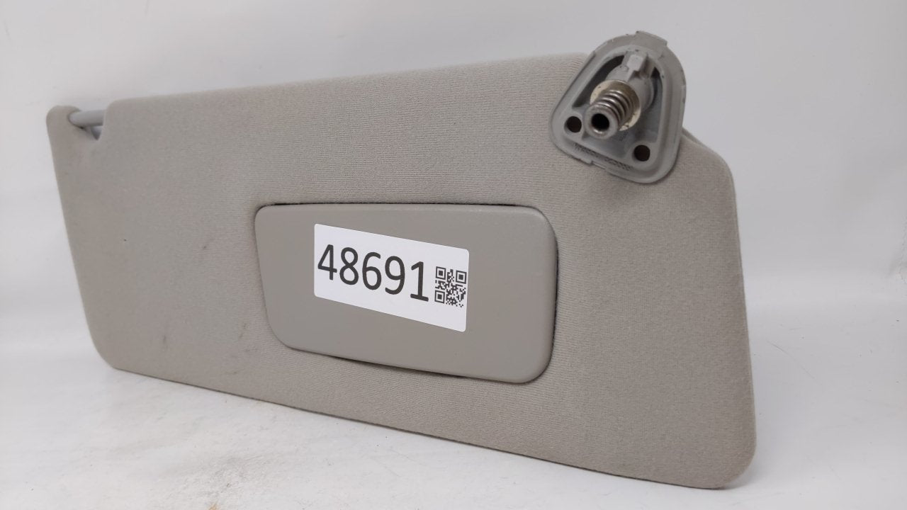 2002 Toyota Camry Sun Visor Shade Replacement Passenger Right Mirror Fits OEM Used Auto Parts - Oemusedautoparts1.com