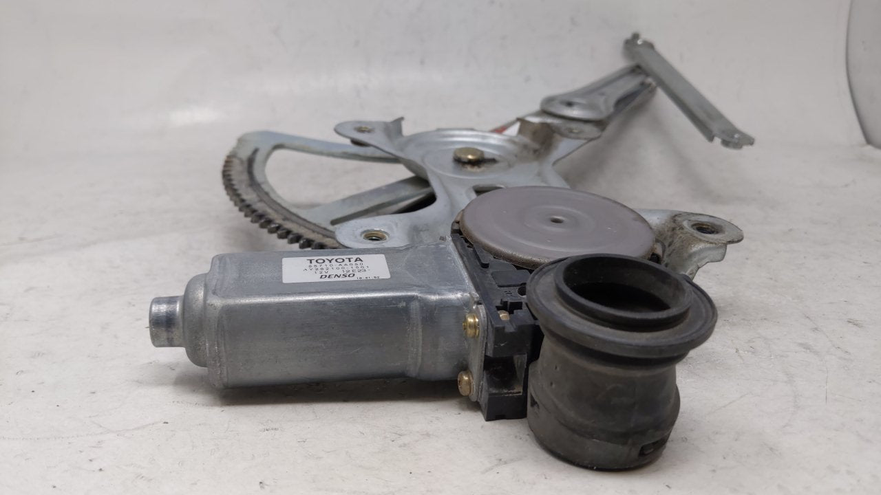2002-2006 Toyota Camry Used Window Regulator Passenger Front - Oemusedautoparts1.com
