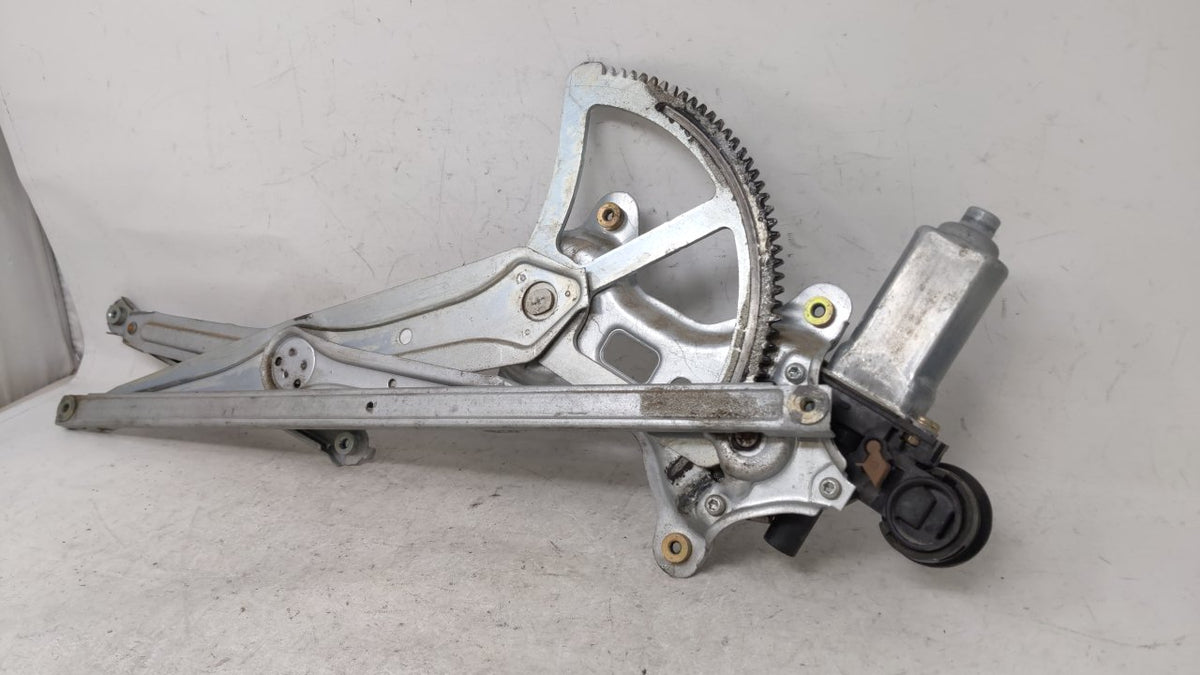 2002-2006 Toyota Camry Used Window Regulator Passenger Front 50869 - Oemusedautoparts1.com