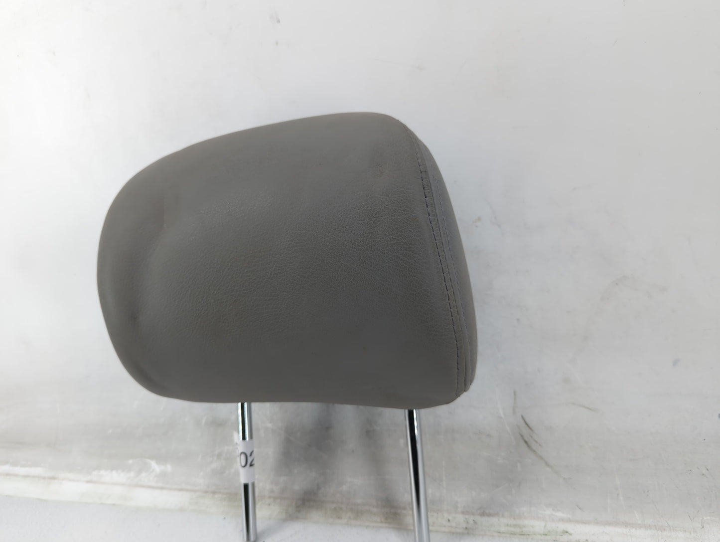 2002 Toyota Camry Headrest Head Rest Front Driver Passenger Seat Fits OEM Used Auto Parts - Oemusedautoparts1.com