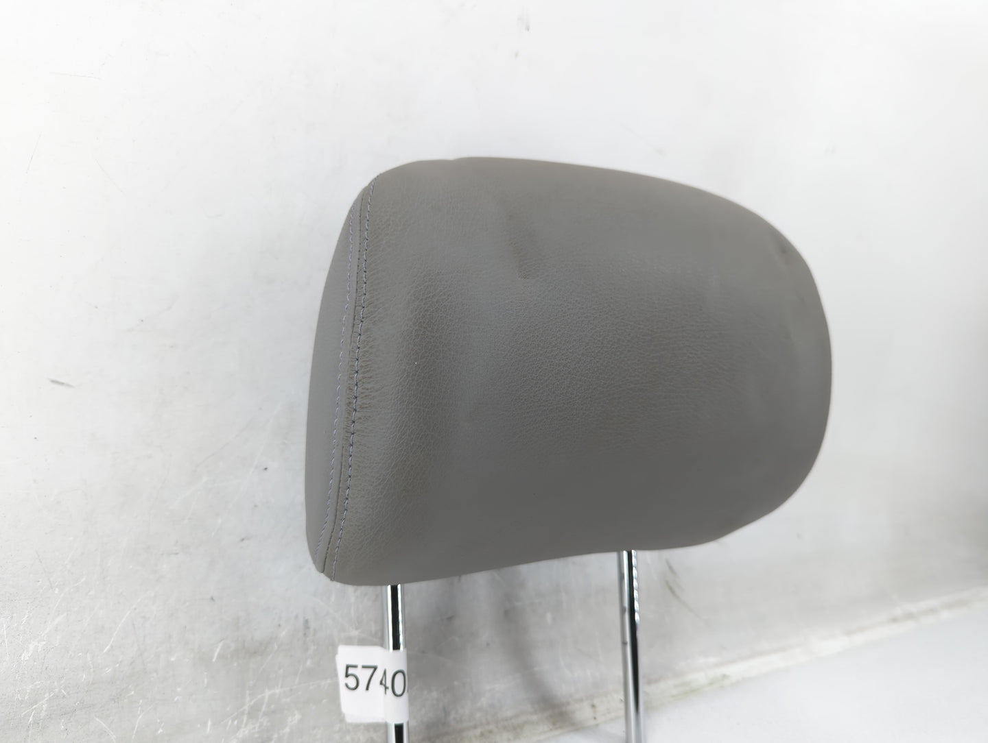 2002 Toyota Camry Headrest Head Rest Front Driver Passenger Seat Fits OEM Used Auto Parts - Oemusedautoparts1.com