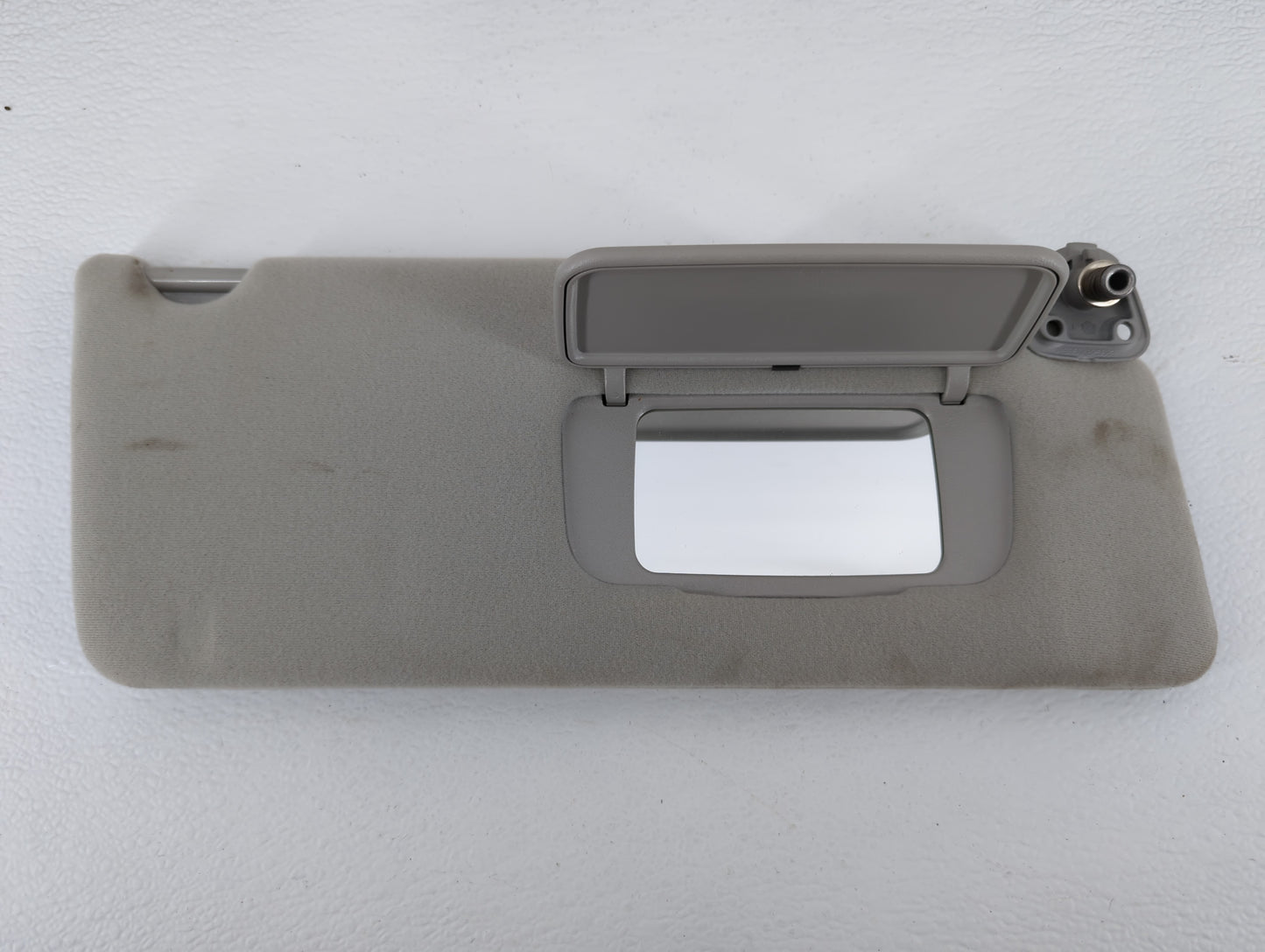 2002-2006 Toyota Camry Sun Visor Shade Replacement Passenger Right Mirror Fits Fits 2002 2003 2004 2005 2006 OEM Used Auto P