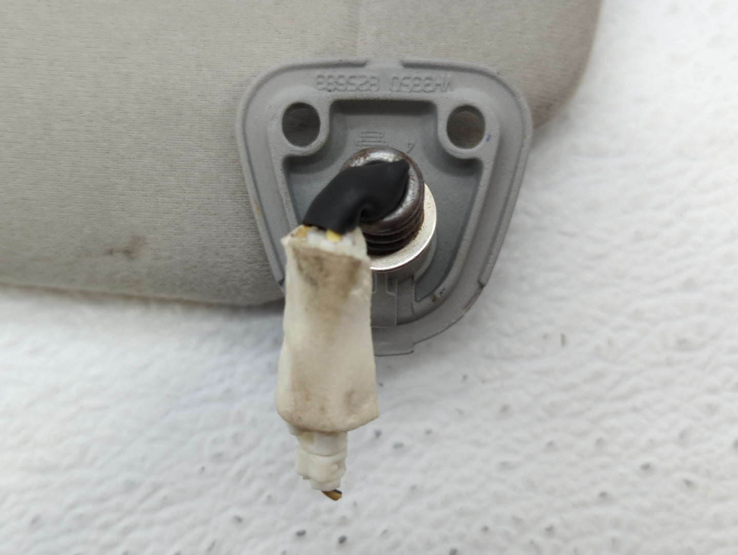 2002-2006 Toyota Camry Sun Visor Shade Replacement Passenger Right Mirror Fits Fits 2002 2003 2004 2005 2006 OEM Used Auto P