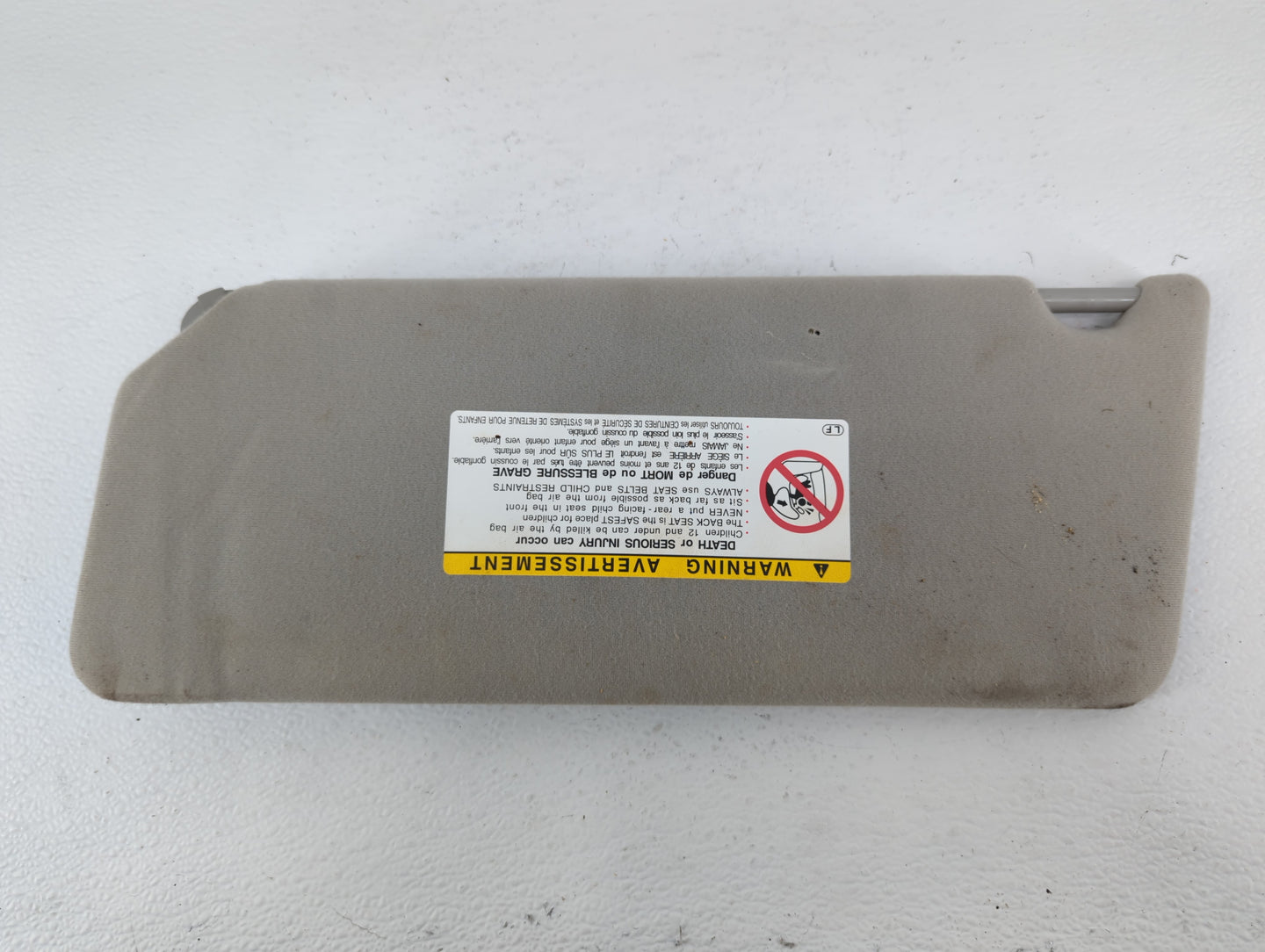 2002-2004 Toyota Camry Sun Visor Shade Replacement Passenger Right Mirror Fits Fits 2002 2003 2004 OEM Used Auto Parts - Oem