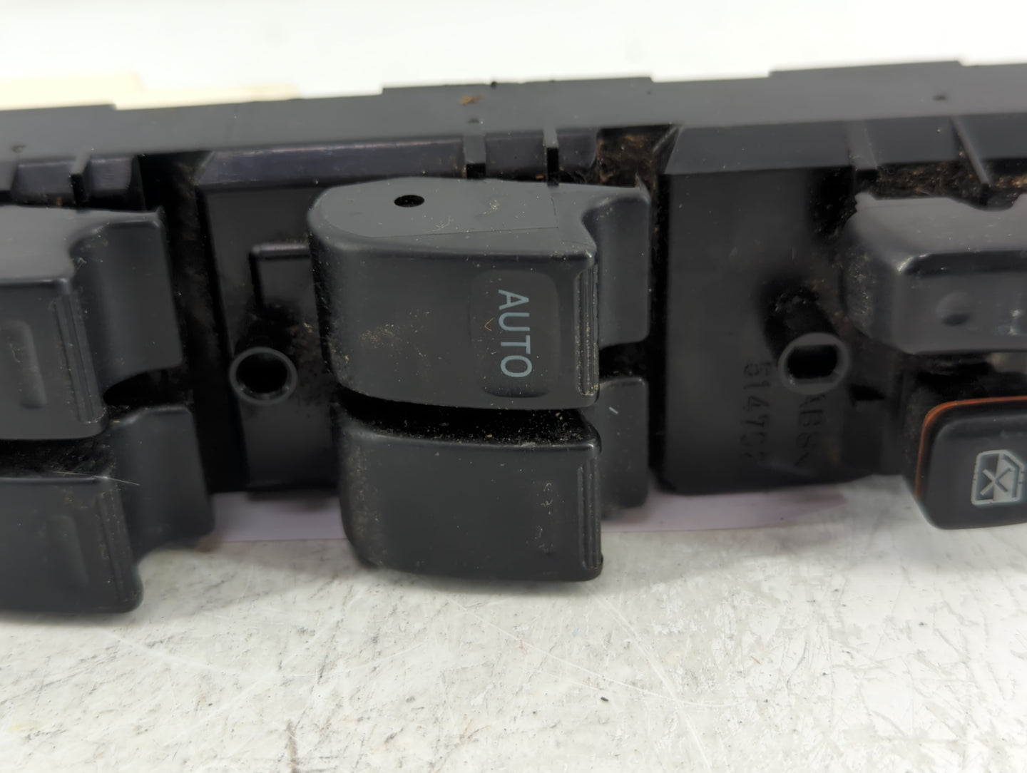 2002-2006 Toyota Camry Master Power Window Switch Replacement Driver Side Left P/N:84820-AA040 Fits OEM Used Auto Parts - Oe