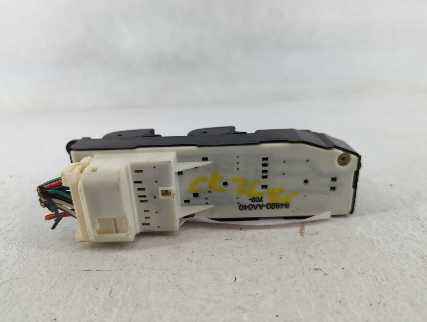 2002-2005 Toyota Camry Master Power Window Switch Replacement Driver Side Left P/N:84820-AA040 84820-AA040 Fits OEM Used Aut