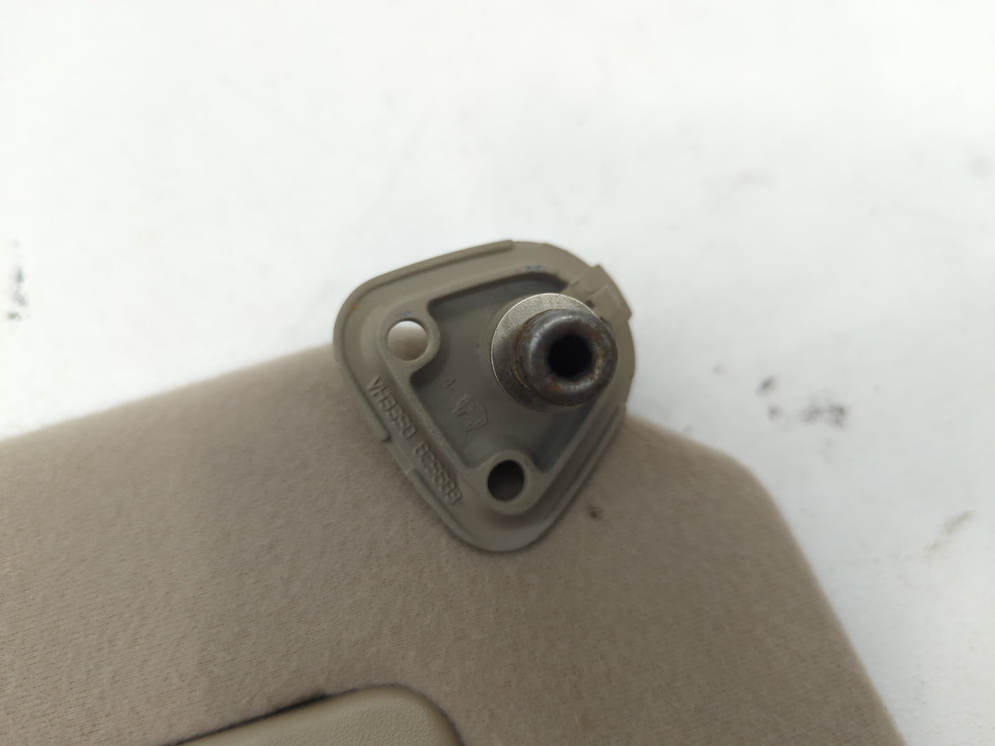 2002-2006 Toyota Camry Sun Visor Shade Replacement Passenger Right Mirror Fits Fits 2002 2003 2004 2005 2006 OEM Used Auto P