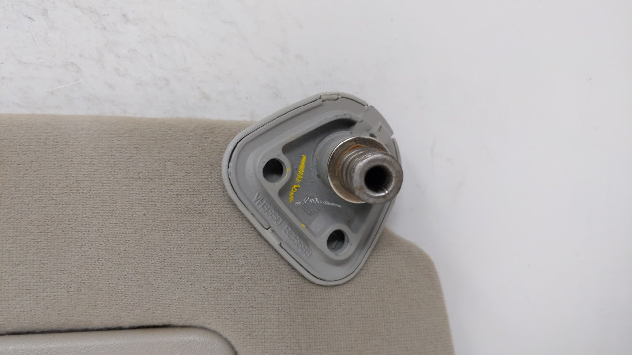 2002 Toyota Camry Sun Visor Shade Replacement Passenger Right Mirror Fits OEM Used Auto Parts - Oemusedautoparts1.com