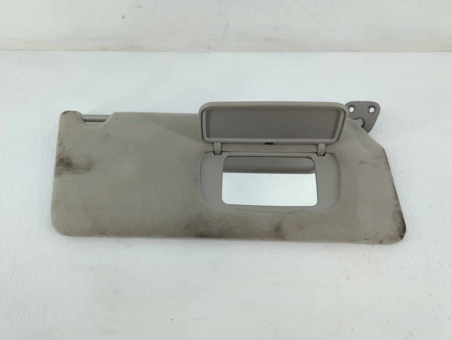 2002-2006 Toyota Camry Sun Visor Shade Replacement Passenger Right Mirror Fits Fits 2002 2003 2004 2005 2006 OEM Used Auto P