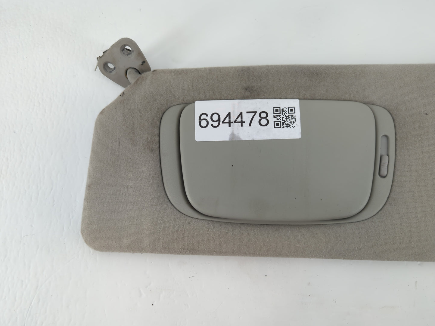 2002-2006 Toyota Camry Sun Visor Shade Replacement Passenger Right Mirror Fits Fits 2002 2003 2004 2005 2006 OEM Used Auto P