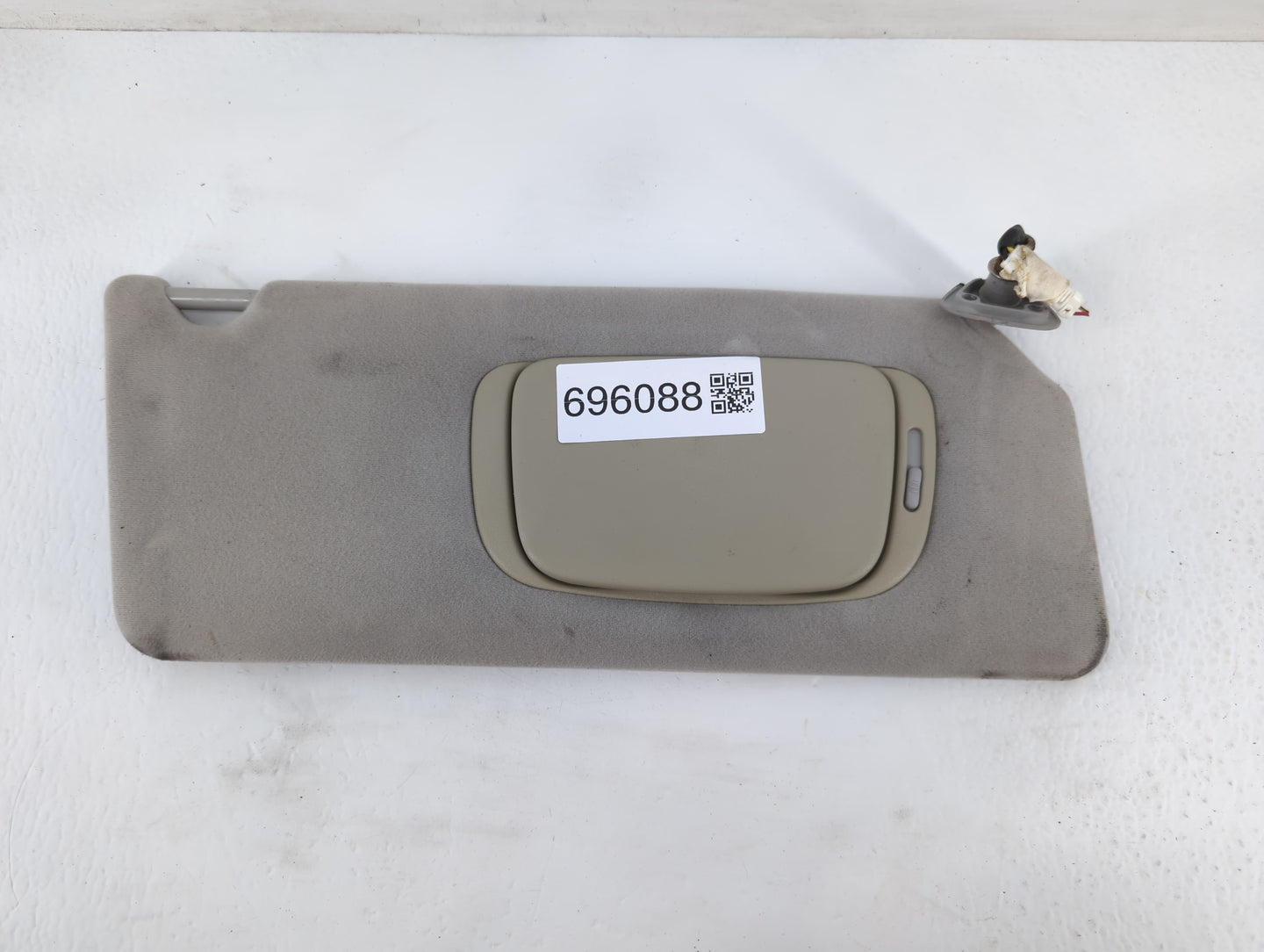 2002-2006 Toyota Camry Sun Visor Shade Replacement Passenger Right Mirror Fits Fits 2002 2003 2004 2005 2006 OEM Used Auto P