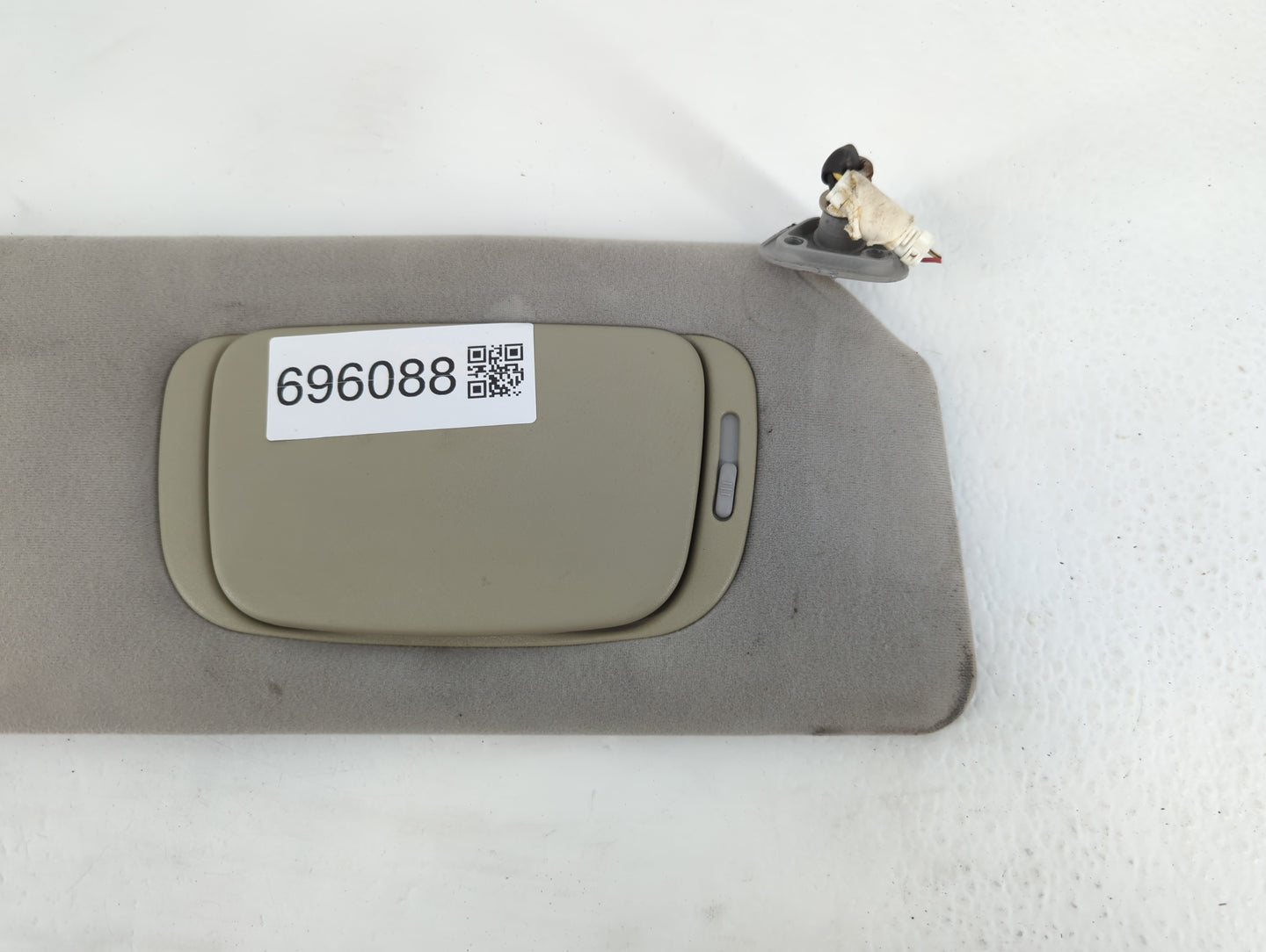 2002-2006 Toyota Camry Sun Visor Shade Replacement Passenger Right Mirror Fits Fits 2002 2003 2004 2005 2006 OEM Used Auto P