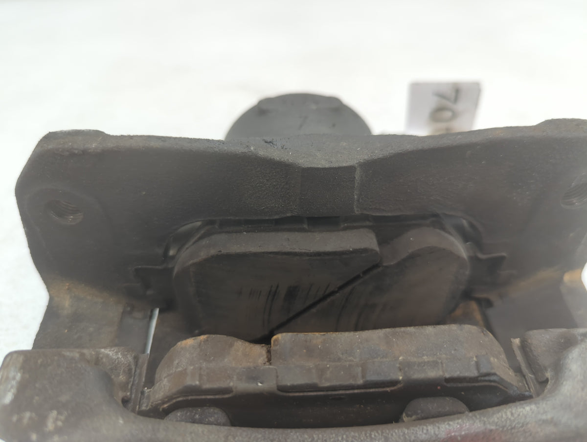 2002-2006 Toyota Camry Front Passenger Right Brake Caliper 701453 - Oemusedautoparts1.com