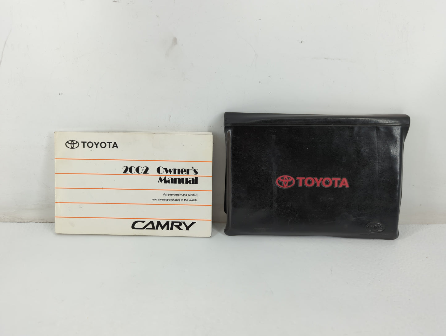 2002 Toyota Camry Owners Manual Book Guide P/N:01999-33544 OEM Used Auto Parts - Oemusedautoparts1.com